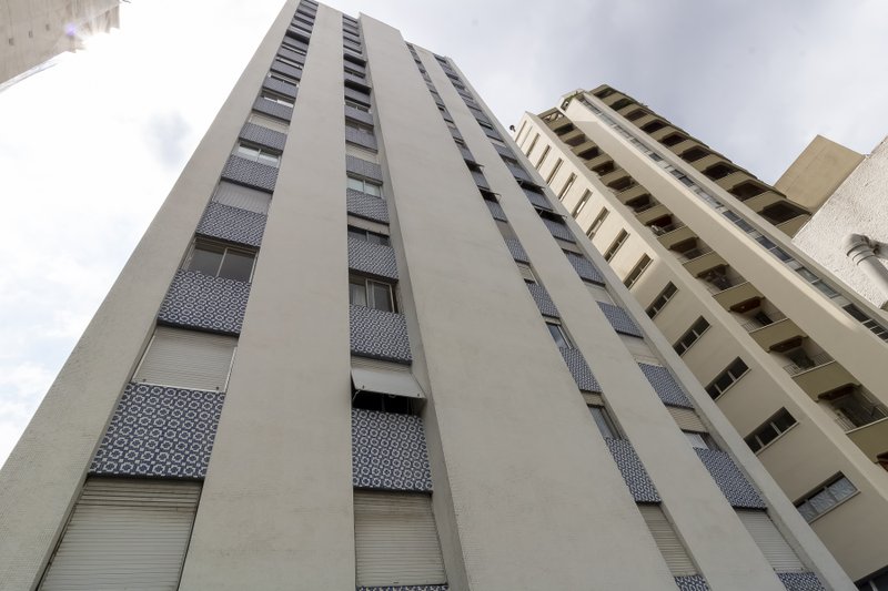 Apartamento reformado no Jardim Paulista 3 dorm 1 suíte 1 vaga Alameda Joaquim Eugênio de Lima São Paulo - 