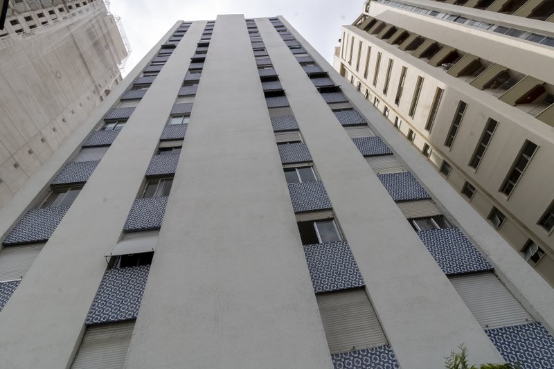 Apartamento reformado no Jardim Paulista 3 dorm 1 suíte 1 vaga Alameda Joaquim Eugênio de Lima São Paulo - 