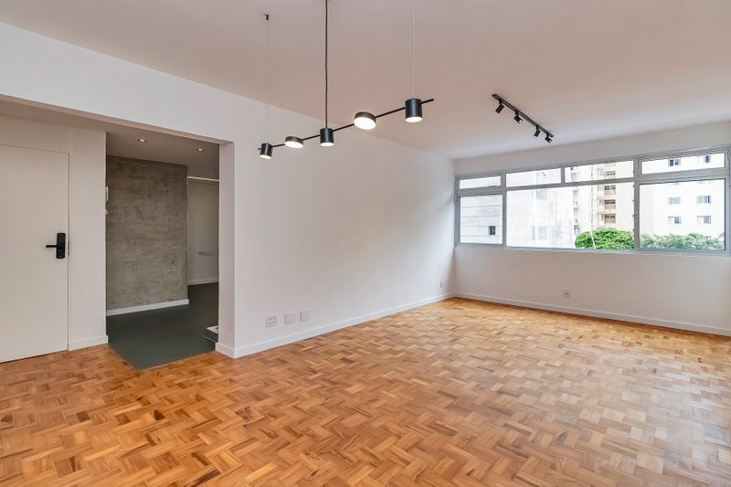 Apartamento reformado no Jardim Paulista 3 dorm 1 suíte 1 vaga Alameda Joaquim Eugênio de Lima São Paulo - 