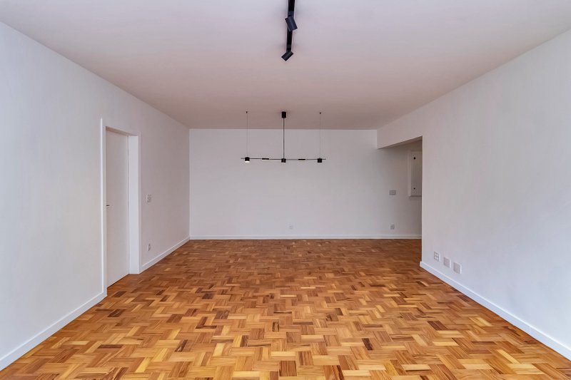Apartamento reformado no Jardim Paulista 3 dorm 1 suíte 1 vaga Alameda Joaquim Eugênio de Lima São Paulo - 