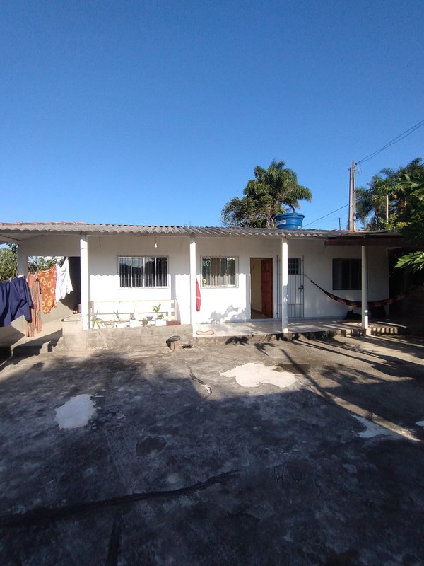 Casa-sobrado à venda no Parque Alpina - Igaratá - 