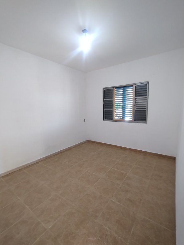 Casa-sobrado à venda no Parque Alpina - Igaratá - 