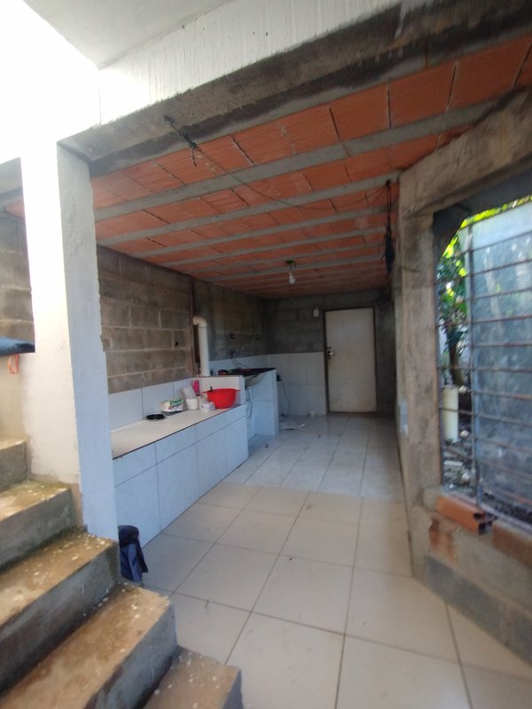 Casa-sobrado à venda no Parque Alpina - Igaratá - 