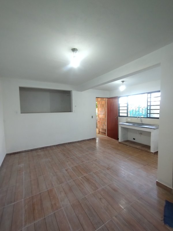 Casa-sobrado à venda no Parque Alpina - Igaratá - 