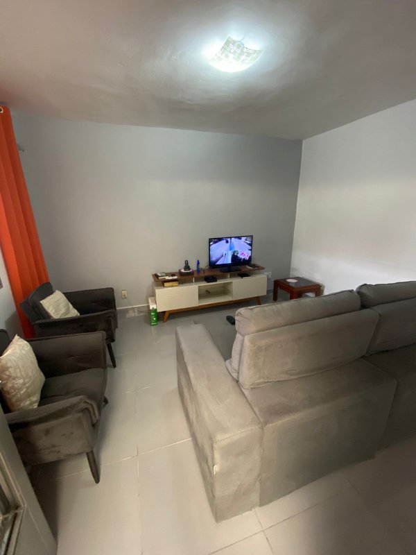 Casa 3 dormitórios- Vila Brasileira - Mogi das Cruzes - 