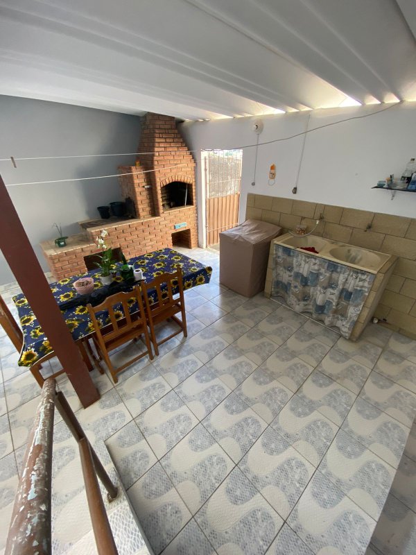 Casa 3 dormitórios- Vila Brasileira - Mogi das Cruzes - 