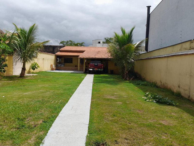 🏡 Edícula com Quintal Amplo e Pomar no Pontal Santa Marina! 🌳 - Caraguatatuba - 