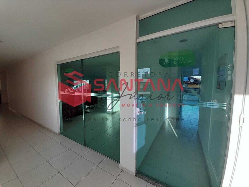 Apartamento mobiliado com suíte, para locação em Buraquinho.  (INDISPONÍVEL) Rua Carlos Conceição Lauro de Freitas - 