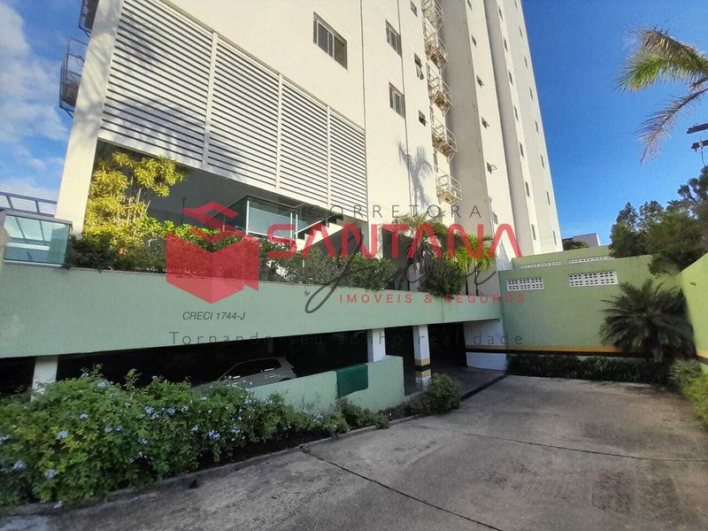 Apartamento mobiliado com suíte, para locação em Buraquinho.  (INDISPONÍVEL) Rua Carlos Conceição Lauro de Freitas - 