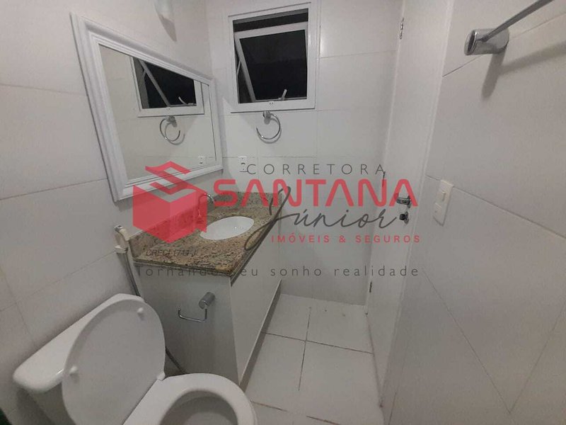 Apartamento mobiliado com suíte, para locação em Buraquinho.  (INDISPONÍVEL) Rua Carlos Conceição Lauro de Freitas - 