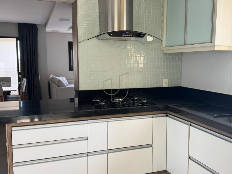 Apartamento com 3 Dormitórios no Esplanada Resort - São José dos Campos - 
