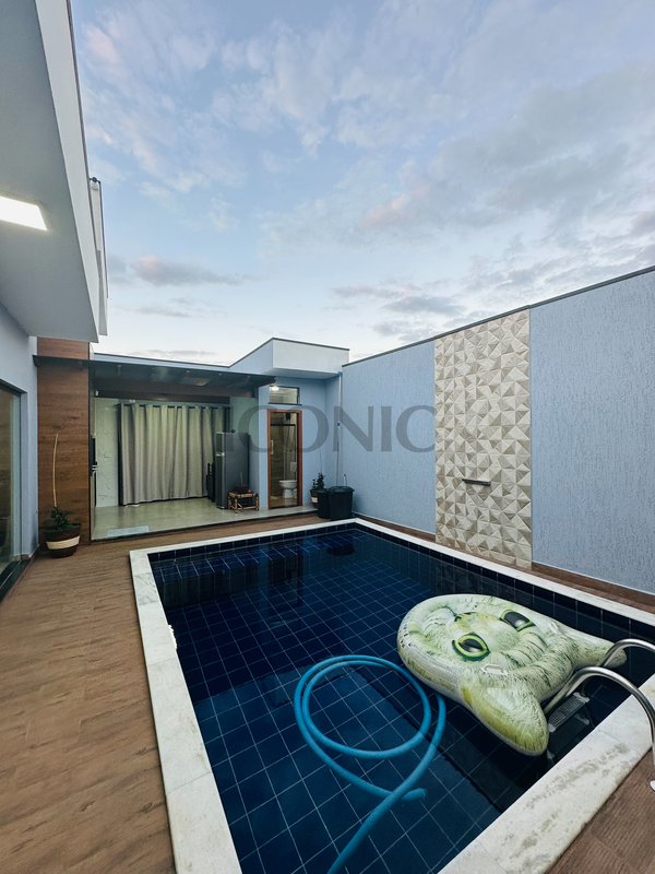 Casa Térrea em Condomínio de Cerquilho com 4 quartos, área gourmet e piscina - Cerquilho - 