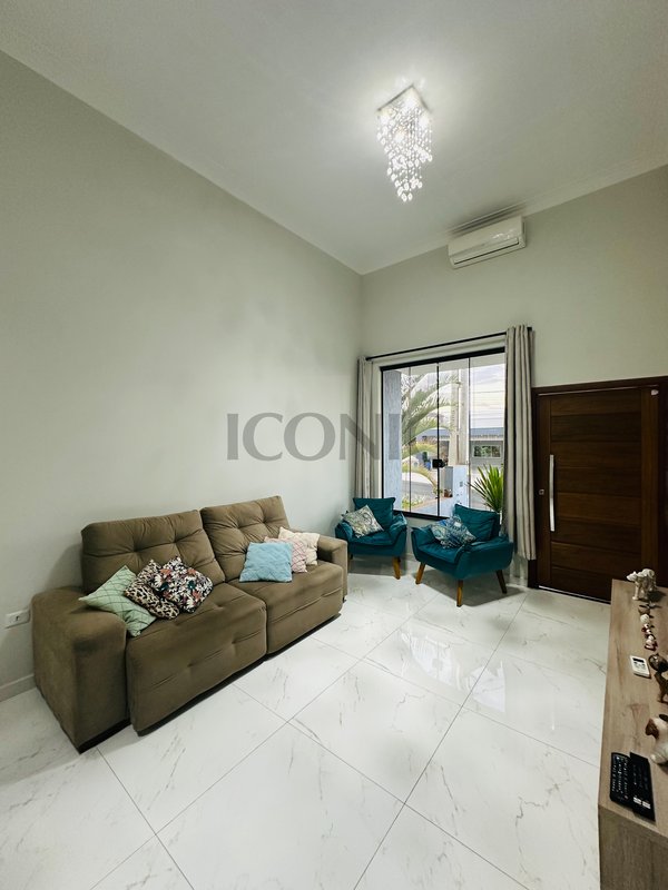 Casa Térrea em Condomínio de Cerquilho com 4 quartos, área gourmet e piscina - Cerquilho - 