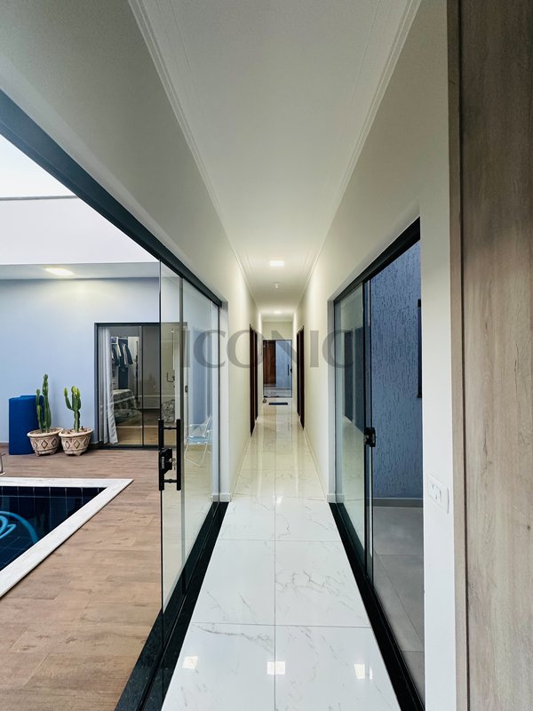 Casa Térrea em Condomínio de Cerquilho com 4 quartos, área gourmet e piscina - Cerquilho - 