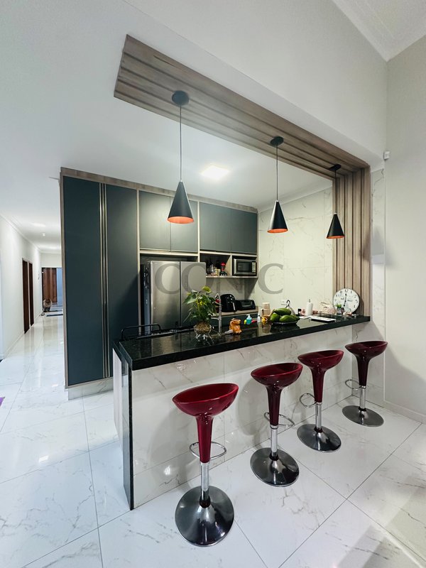 Casa Térrea em Condomínio de Cerquilho com 4 quartos, área gourmet e piscina - Cerquilho - 