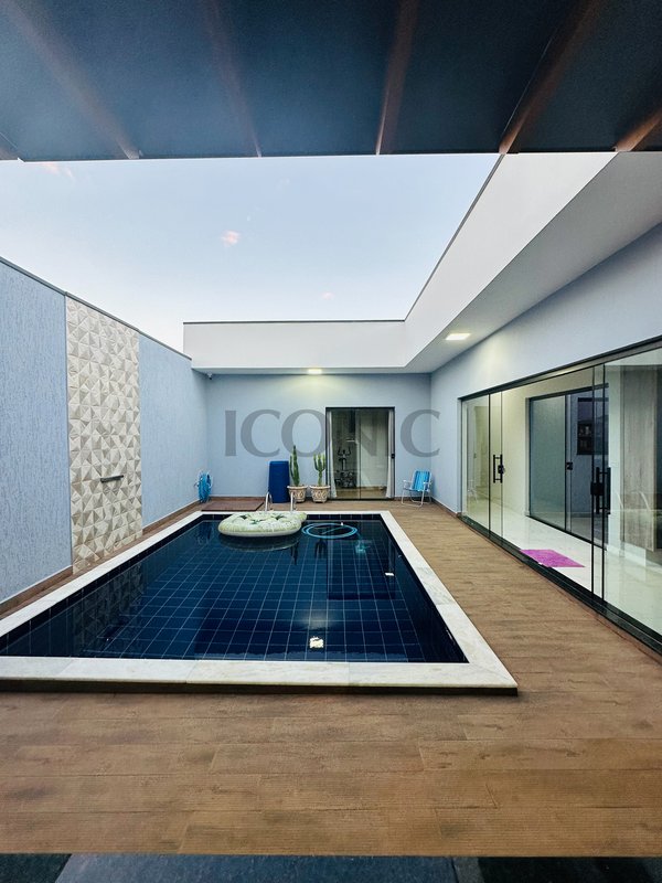 Casa Térrea em Condomínio de Cerquilho com 4 quartos, área gourmet e piscina - Cerquilho - 