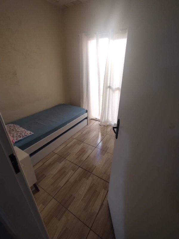 SOBRADO Á VENDA NO RESIDENCIAL SANTO ANTONIO FRANCO DA ROCHA Rua Robert Nesta Marley Franco da Rocha - 