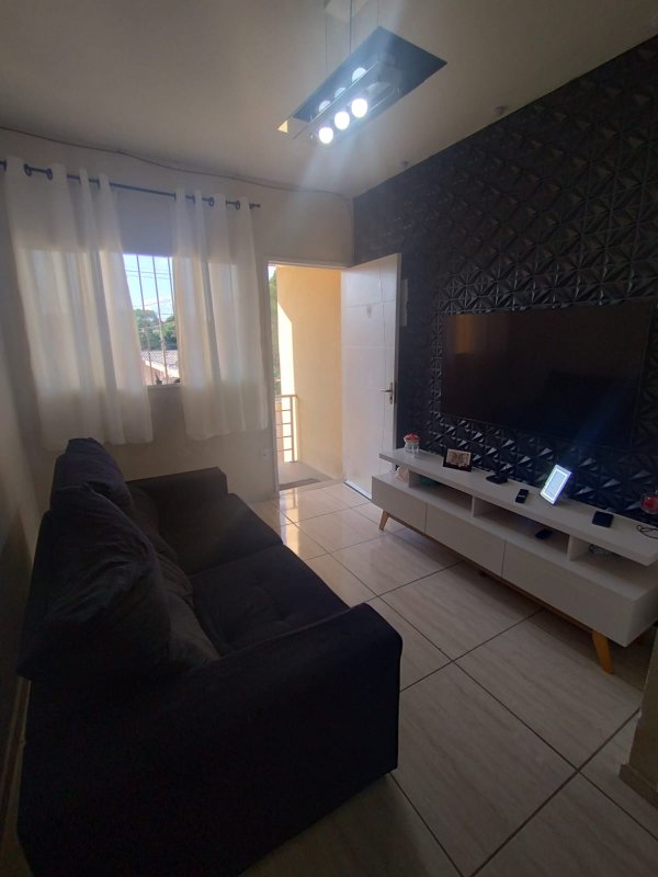 SOBRADO Á VENDA NO RESIDENCIAL SANTO ANTONIO FRANCO DA ROCHA Rua Robert Nesta Marley Franco da Rocha - 