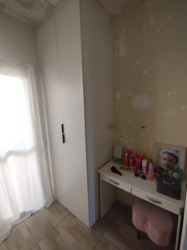 SOBRADO Á VENDA NO RESIDENCIAL SANTO ANTONIO FRANCO DA ROCHA Rua Robert Nesta Marley Franco da Rocha - 