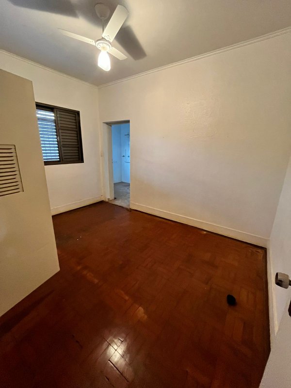 Casa com Suíte no Centro Avenida Batista Botelho SANTA CRUZ DO RIO PARDO - 