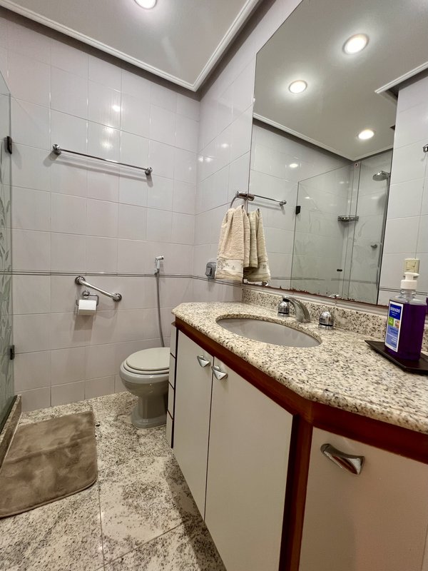 Cobertura duplex magnífica no Jardim Oceânico - Rio de Janeiro - 