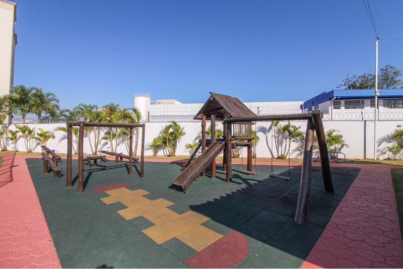 Casa À Venda, 112m - 3 Dorm. 1 Suíte - R$ 779.000 - Cond. Villagio Di Lucca - Sorocaba SP Rua Professor Antônio Rodrigues Claro Sobrinho Sorocaba - 