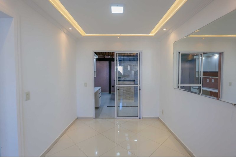 Casa À Venda, 112m - 3 Dorm. 1 Suíte - R$ 779.000 - Cond. Villagio Di Lucca - Sorocaba SP Rua Professor Antônio Rodrigues Claro Sobrinho Sorocaba - 