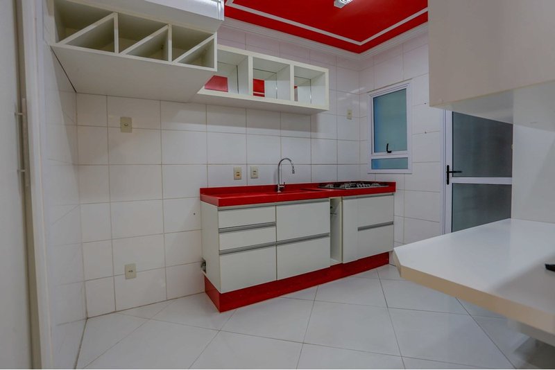 Casa À Venda, 112m - 3 Dorm. 1 Suíte - R$ 779.000 - Cond. Villagio Di Lucca - Sorocaba SP Rua Professor Antônio Rodrigues Claro Sobrinho Sorocaba - 