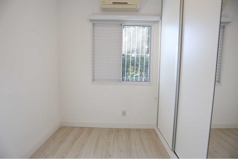 Casa À Venda, 112m - 3 Dorm. 1 Suíte - R$ 779.000 - Cond. Villagio Di Lucca - Sorocaba SP Rua Professor Antônio Rodrigues Claro Sobrinho Sorocaba - 