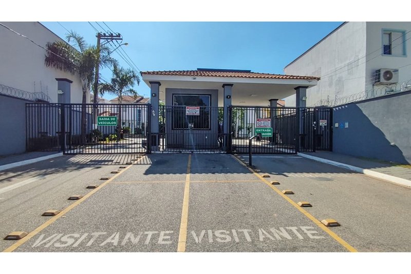 Casa À Venda, 112m - 3 Dorm. 1 Suíte - R$ 779.000 - Cond. Villagio Di Lucca - Sorocaba SP Rua Professor Antônio Rodrigues Claro Sobrinho Sorocaba - 