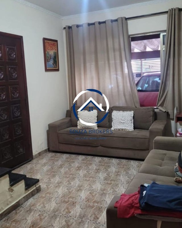 Ótima casa de 198m² na Vila Scarpelli em Santo André - Santo André - 