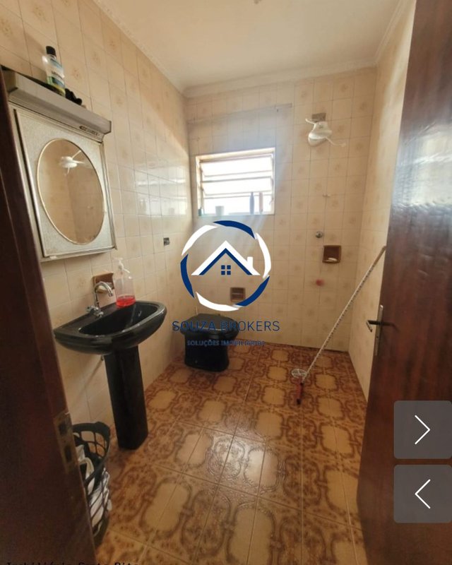 Ótima casa de 198m² na Vila Scarpelli em Santo André - Santo André - 