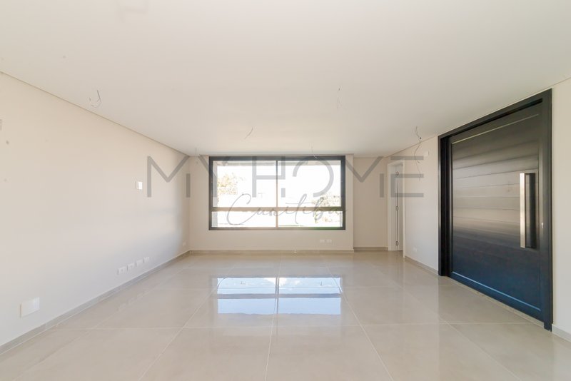 CASA À VENDA NO SANTA CÂNDIDA - PRONTA PRA MORAR - 3 QUARTOS - 3 VAGAS Rua Irma Schreiner Maran Curitiba - 