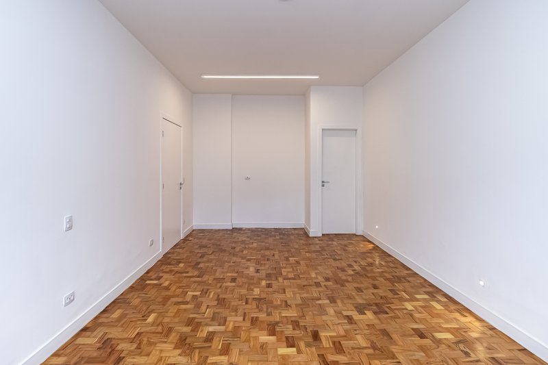Apartamento em Higienópolis com 230m² 3 dorm 1 suíte 2 vagas Rua Maranhão São Paulo - 