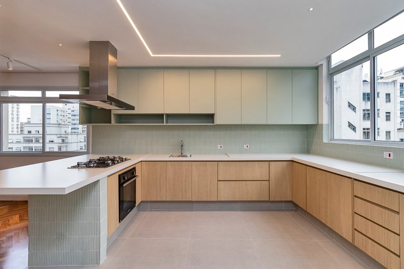 Apartamento em Higienópolis com 230m² 3 dorm 1 suíte 2 vagas Rua Maranhão São Paulo - 