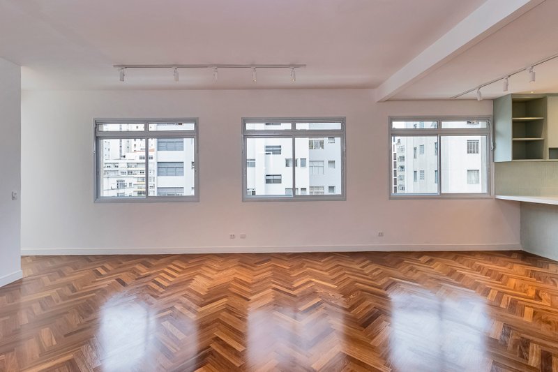 Apartamento em Higienópolis com 230m² 3 dorm 1 suíte 2 vagas Rua Maranhão São Paulo - 