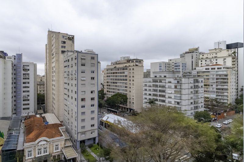 Apartamento em Higienópolis com 230m² 3 dorm 1 suíte 2 vagas Rua Maranhão São Paulo - 