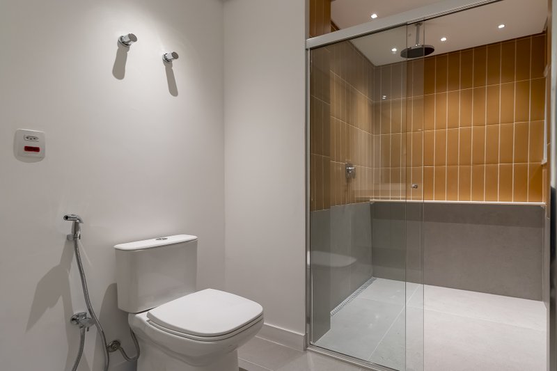 Apartamento em Higienópolis com 230m² 3 dorm 1 suíte 2 vagas Rua Maranhão São Paulo - 