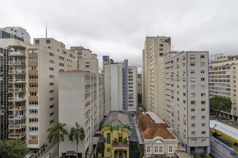 Apartamento em Higienópolis com 230m² 3 dorm 1 suíte 2 vagas Rua Maranhão São Paulo - 