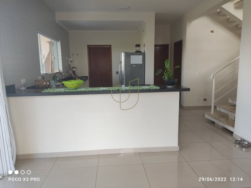 Casa com 3 Suítes no Condomínio Mirante do Vale - Jacareí - 