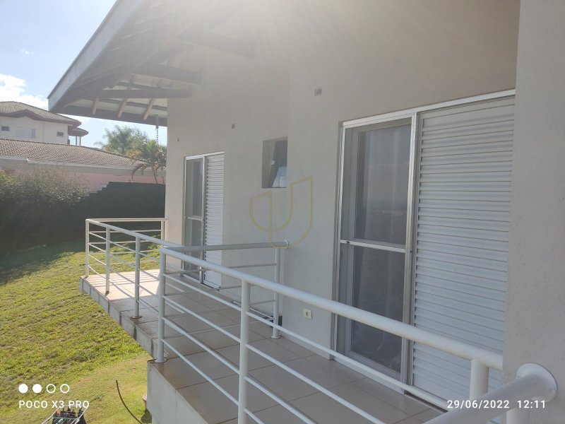 Casa com 3 Suítes no Condomínio Mirante do Vale - Jacareí - 