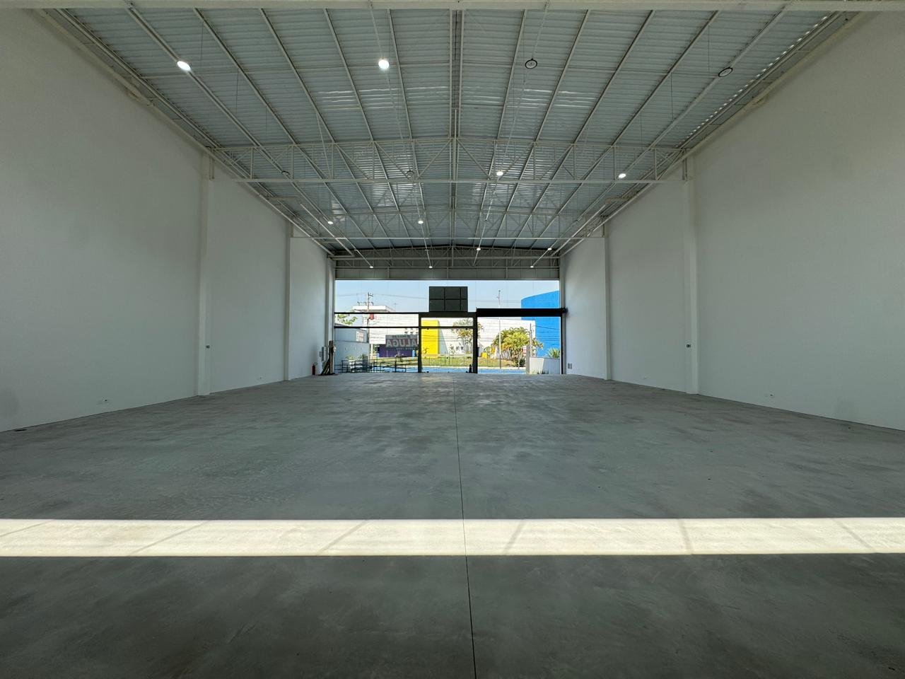 Prédio Inteiro para alugar, 584m² - Foto 6