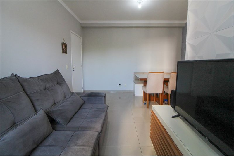 Apartamento à Venda, 56m - 2 Dormitórios - R$ 298.000 -Jd. São Carlos - Sorocaba Rua Affonso Celso Dias Sorocaba - 