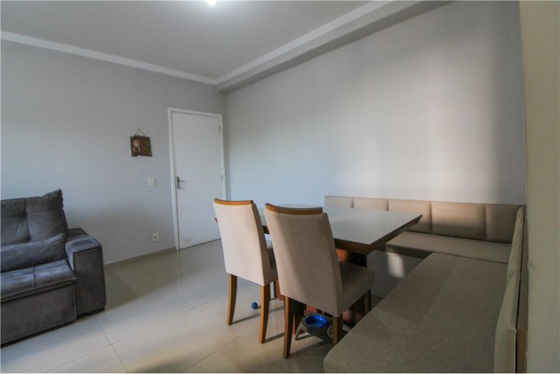 Apartamento à Venda, 56m - 2 Dormitórios - R$ 298.000 -Jd. São Carlos - Sorocaba Rua Affonso Celso Dias Sorocaba - 