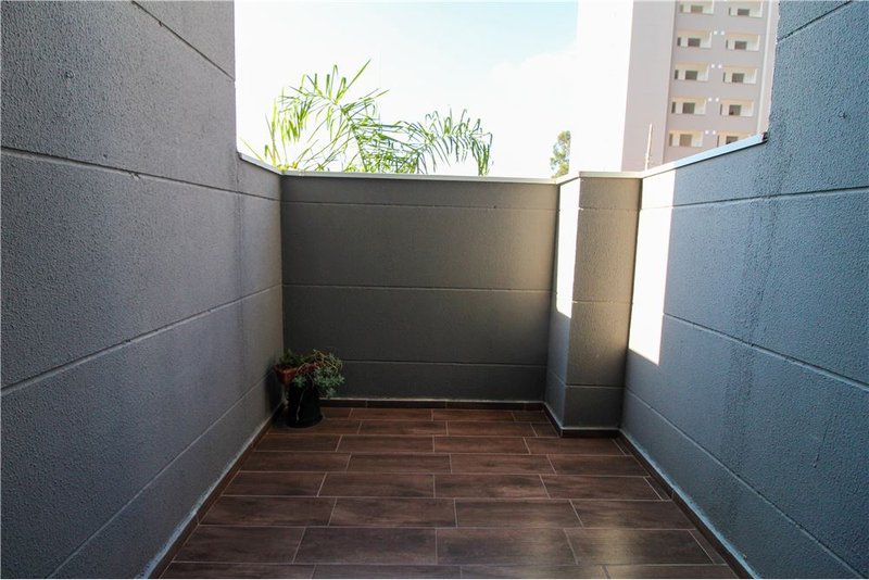 Apartamento à Venda, 56m - 2 Dormitórios - R$ 298.000 -Jd. São Carlos - Sorocaba Rua Affonso Celso Dias Sorocaba - 