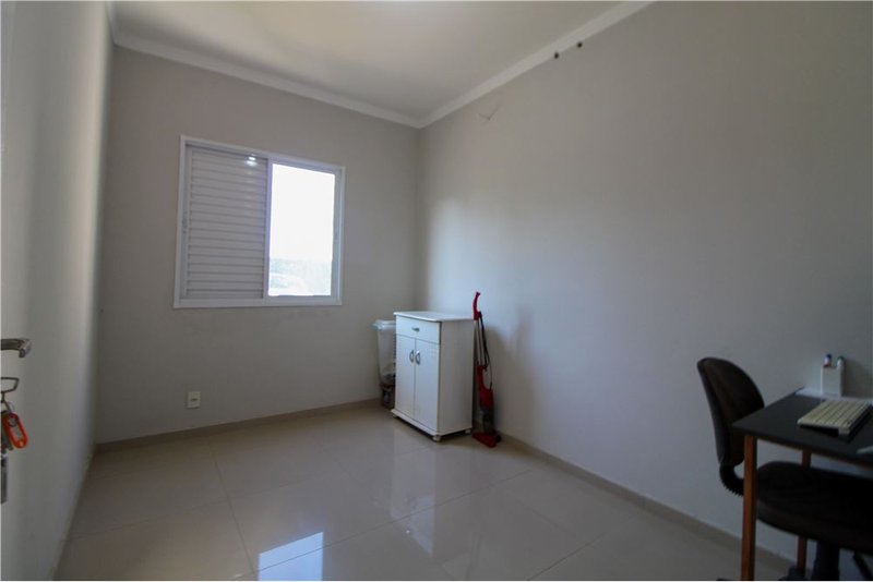 Apartamento à Venda, 56m - 2 Dormitórios - R$ 298.000 -Jd. São Carlos - Sorocaba Rua Affonso Celso Dias Sorocaba - 