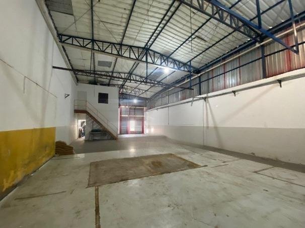 Galpão em Mauá 255m² Rua Edson Erasmo da Silva Mauá - 