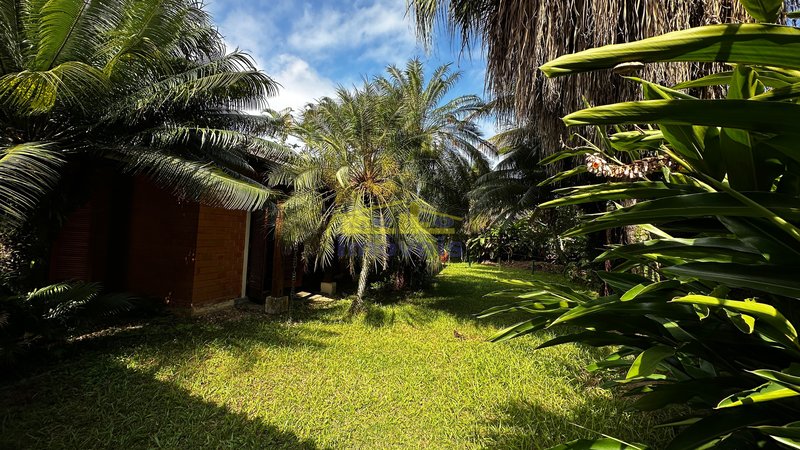 Casa central em uma travessa da avenida principal em Boiçucanga FRANCISCO LEDO São Sebastião - 
