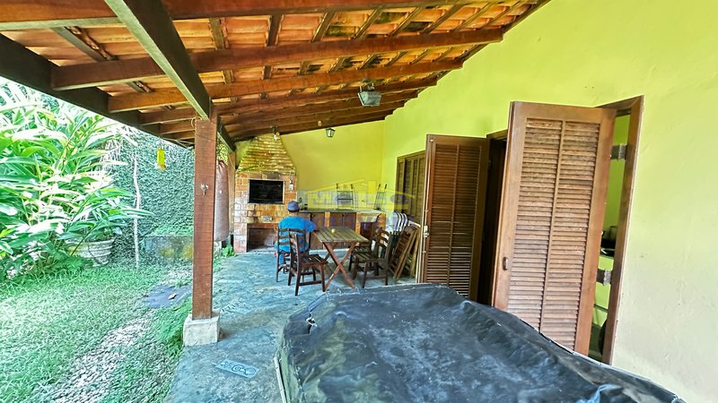 Casa central em uma travessa da avenida principal em Boiçucanga FRANCISCO LEDO São Sebastião - 