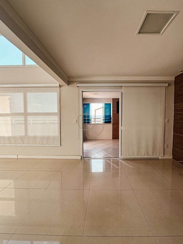Cobertura Duplex com 4 Suítes no Veredas do Sol - São José dos Campos - 